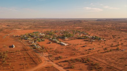 Despite high burdens of chronic illness and experiencing signifiant socio-economic inequity, Aboriginal communities in the Northern Territory are no more vulnerable to heat than the general population, according to new research. Photo: Henrique Felix/Unsp