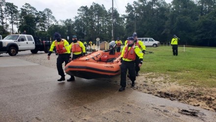 Members from Coast Guard Maritime Safety and Security Teams New Orleans, and MSST Kings Bay, conduct training in preparation for response operations during Hurricane Laura, near Mobile, Alabama, August 25, 2020