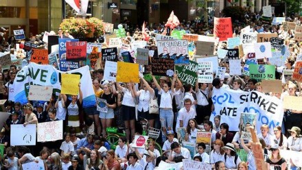 Students protesting climate change inaction in Australia