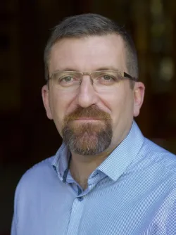 Dr Steven Crimp
