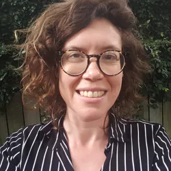 Dr Rebecca Pearse